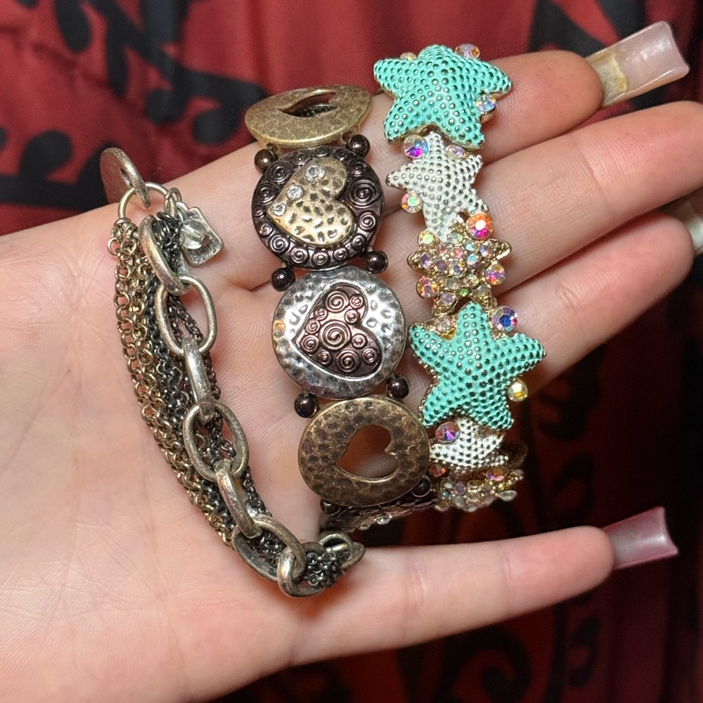 Mixed Bracelets - Picture 3 of 4